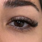 اکستنشن و لیفت مژه مَری استایلشر