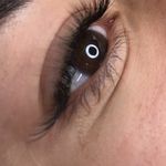 اکستنشن تخصصی مژه فرزانه