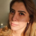 کاشت مژه و لیفت ابرو فرناز