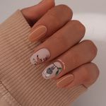 مرکزتخصصی کاشت ناخن و اکستنشن مژه رامونا