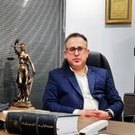 وکیل پایه یک دادگستری