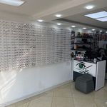 مرکز بینایی سنجی و عینک سازی چشمک