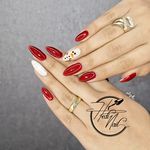 خدمات کاشت و ترمیم ناخن هدیه