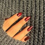 خدمات کاشت ناخن مبینا