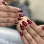 خدمات تخصصی ناخن نگین