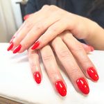 سالن کاشت ناخن فرزان