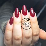 خدمات کاشت و ترمیم ناخن هدیه