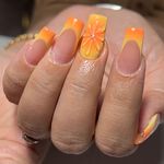 خدمات تخصصی کاشت و طراحى ناخن دان