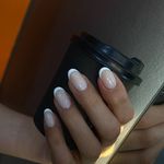 خدمات تخصصی کاشت ناخن بی تآ