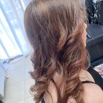 آرایشگاه زنانه و سالن زیبایی سمیرا