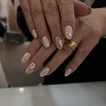 سالن زیبایی اَلور