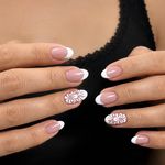 سالن ناخن ، مژه ، شیدینگ و فیشال بیانکو