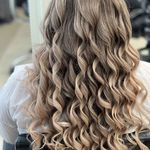 آرایشگاه زنانه و سالن زیبایی سمیرا