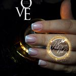 خدمات کاشت و ترمیم ناخن هدیه