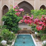 اقامتگاه بومگردی خان و بانو