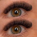 سالن زیبایی و آرایشگاه زنانه ملکه شادلی