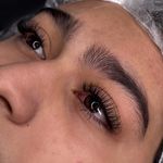 اکستنشن مژه و لیفت لمینیت ابرو بیتا