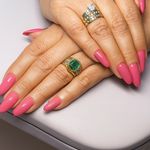 سالن كاشت و ترميم ناخن پارمیس(۱۵٪تخفیف)