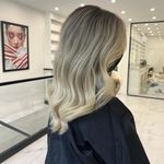 خدمات تخصصی رنگ و مواد مریم (آفر عیدانه)