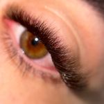 مرکز کاشت مژه عاطفه عزیزی