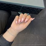 خدمات تخصصی کاشت ناخن کیانا