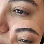 خدمات تخصصی ناخن و مژه آلما