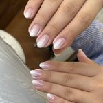 خدمات تخصصی ناخن نگین