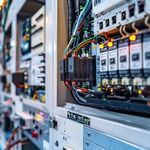 گالری برق قائم