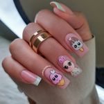 مرکزتخصصی کاشت ناخن و اکستنشن مژه رامونا