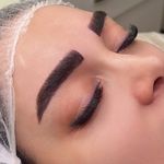 خدمات تخصصی آرایش دائم و تتو شکوه قاسمی