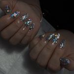 خدمات تخصصی کاشت و طراحى ناخن دان