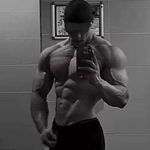 مربی بدنسازی Emtiaz