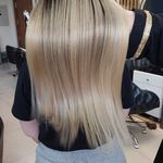 مرکز تخصصی کراتین پاکزاد