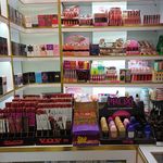 ارایشی و بهداشتی و ادکلن کفایی