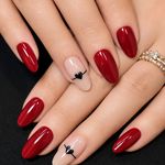 خدمات تخصصی کاشت ناخن هدیه