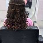 سالن آرایش و زیبایی رویا