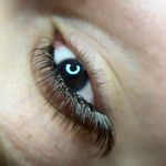 خدمات اکستنشن و لیفت مژه اسپید