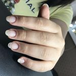 مرکز تخصصی خدمات کاشت ناخن مهشید رستگاری