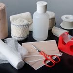 وصل سرم سوند تزریقات پانسمان گچ درمنزل