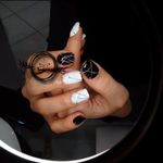 آموزشگاه و سالن زیبایی سنجاق