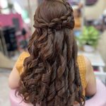 سالن زیبایی نسرین بیات(آفر رنگ و لایت)
