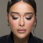 خدمات میکاپ و شینیون یاسمن حسین پور