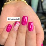 سالن تخصصی کاشت ناخن دنیا