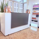 مرکز خدمات زیبایی و لیزر فرنیا