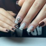 خدمات تخصصی ناخن نیل