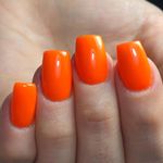 سالن زیبایی و مرکز تخصصی کاشت ناخن هلنا