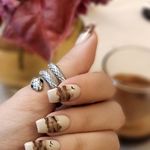 سالن زیبایی و خدمات ناخن پرنیان (انقلاب)