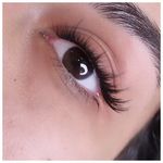 مرکز تخصصی تتو،کاشت ناخن و مژه الهام