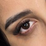 خدمات تخصصی اکستنشن مژه و لیفت