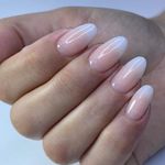 خدمات تخصصی ناخن فروغ
